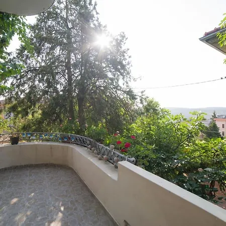 Holiday home Belivanovi House